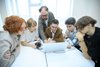 В 2024/25 учебном году занятия профориентационного курса «Россия – мои горизонты» объединили более 8 млн школьников